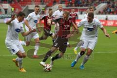 2. Bundesliga - FC Ingolstadt 04 - 1. FC Heidenheim - Moritz Hartmann (9) kämpft sich durch die Abwehr, links Philip Heise und rechts Kevin Kraus