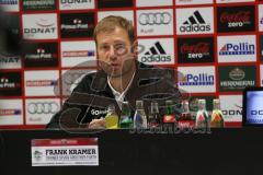 2. Bundesliga -  Saison 2014/2015 - FC Ingolstadt 04 - SpVgg Greuther Fürth - Pressekonferenz Fürthtrainer Frank Kramer