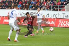 2. Bundesliga - FC Ingolstadt 04 - 1. FC Heidenheim - Alfredo Morales (6) zieht auf das Tor