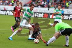 2. Bundesliga -  Saison 2014/2015 - FC Ingolstadt 04 - SpVgg Greuther Fürth - Zweikampf links Benedikt Röcker und rechts Mathew Leckie (7), Torwart Wolfgang Hesl sichert den Ball