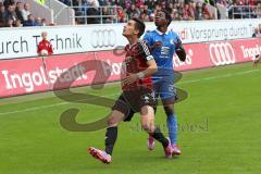 2. Bundesliga - FC Ingolstadt 04 - Eintracht Braunschweig - Benjamin Hübner (5) Zweikampf mit Bakenga