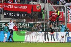 2. Bundesliga -  Saison 2014/2015 - FC Ingolstadt 04 - SpVgg Greuther Fürth - rechts Mathew Leckie (7) überwindet Torwart Wolfgang Hesl und erzielt das 1:0 Tor Jubel