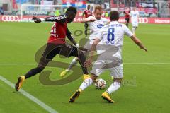 2. Bundesliga - FC Ingolstadt 04 - 1. FC Heidenheim - Danny da Costa (21) kämpft sich durch die Abwehr, Philip Heise