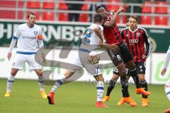 2. Bundesliga - Fußball - FC Ingolstadt 04 - FSV Frankfurt - Roger de Oliveira Bernardo (8, FCI) und links Hanno Balitsch