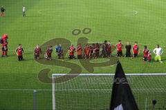 2. Bundesliga - FC Ingolstadt 04 - Eintracht Braunschweig - HUMBA Sieg Jubel Knie