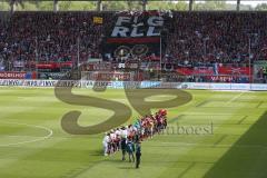 2. Bundesliga - Fußball - FC Ingolstadt 04 - RB Leipzig - Fans im ausverkauften Stadion Audi Sportpark, Choreographie für Ralph Gunesch (26, FCI) bei der Aufstellung, Einmarsch Aufstellung