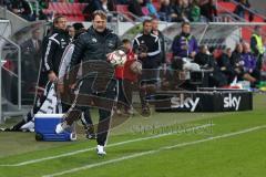 2. Bundesliga - FC Ingolstadt 04 - Erzgebirge Aue - Cheftrainer Ralph Hasenhüttl regt sich auf