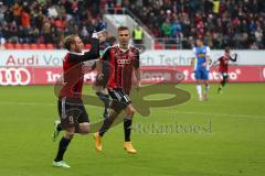 2. Bundesliga - FC Ingolstadt 04 - VfL Bochum - Moritz Hartmann (9) schießt auf das Tor und erzielt das 1:0 Tor Jubel, rechts Lukas Hinterseer (16)