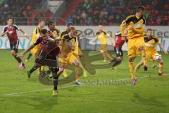 2. Bundesliga - FC Ingolstadt 04 - VfR AAlen - 4:1 - Konstantin Engel (20) köpft zum 4:1 Eigentor dann für den VfR