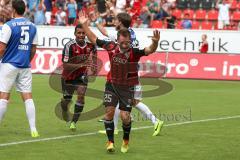 2. Bundesliga - FC Ingolstadt 04 - SV Darmstadt 98 - Fallrückzieher Karl-Heinz Lappe (25) Tor zum Unentschieden, Jubel hinten Marvin Matip (34), Lappe macht Handstandüberschlag