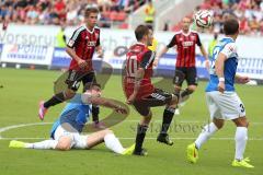 2. Bundesliga - FC Ingolstadt 04 - SV Darmstadt 98 - mitte Pascal Groß (10) wird von Benjamin Gorka gestört