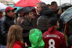 2. Bundesliga - FC Ingolstadt 04 - Saison 2014/2015 - Saisoneröffnung mit Mannschaftsvorstellung - Sportdirektor Thomas Linke bei den Fans