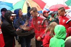 2. Bundesliga - FC Ingolstadt 04 - Saison 2014/2015 - Saisoneröffnung mit Mannschaftsvorstellung - Pascal Groß (20) und Robert Bauer bei den Fans