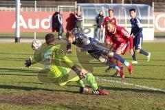 2. BL - Testspiel - FC Ingolstadt 04 - SpVgg Unterhaching -  Moritz Hartmann (9 - FC Ingolstadt 04) mit dem 1:0 Tor Kopfball, Torwart Stefan Marinovic keine Chance