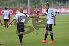 2. Bundesliga - Testspiel - FC Ingolstadt 04 - SpVgg Unterhaching - 2:1 - Danilo Soares Teodoro (15) gratuliert Lukas Hinterseer (16) zum Tor 2:1