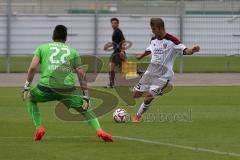 2. Bundesliga - Testspiel - FC Ingolstadt 04 - VfB Stuttgart II - Saison 2014/2015 - Lukas Hinterseer (16) flankt vor dem Stuttgarter Torwart zu Marvin Matip (34) der zum 3:0 Tor köpft