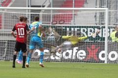 2. Bundesliga - Testspiel - FC Ingolstadt 04 - 1. FC Köln - Pascal Groß (10) trifft zum 1:0 gegen Torwart Timo Horn, Tor Jubel