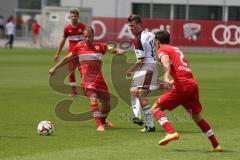 2. Bundesliga - Testspiel - FC Ingolstadt 04 - VfB Stuttgart II - Saison 2014/2015 - Pascal Groß (10) mittig flankt