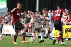 2. Bundesliga - Testspiel - FC Ingolstadt 04 - 1. FC Nürnberg 2:1 - mitte Steffen Jainta (24) kämpft sich durch