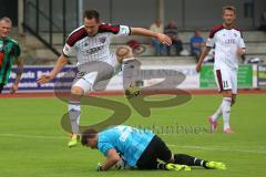 2. Bundesliga - Testspiel - FC Ingolstadt 04 - Wacker Innsbruck - 2:1 - Karl-Heinz Lappe (25) springt über Torwart