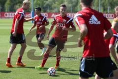 2. Bundesliga - FC Ingolstadt 04 - Saison 2014/2015 - Auftakttraining - Mitte Neuzugang Robert Bauer