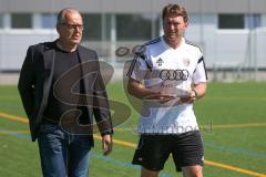 2. Bundesliga - FC Ingolstadt 04 - Saison 2014/2015 - Auftakttraining - Vorsitzender des Vorstandes Peter Jackwerth und Cheftrainer Ralph Hasenhüttl