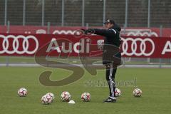 2. Bundesliga - FC Ingolstadt 04 - Saison 2014/2015 - Trainingsauftakt nach der Winterpause - Cheftrainer Ralph Hasenhüttl