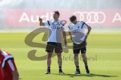 2. Bundesliga - FC Ingolstadt 04 - Saison 2014/2015 - Auftakttraining - Cheftrainer Ralph Hasenhüttl mit Michael Henke