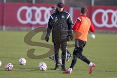 2. Bundesliga - Fußball - FC Ingolstadt 04 - Training - Cheftrainer Ralph Hasenhüttl (FCI) mit Julian Günther-Schmidt (31, FCI)