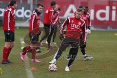 FC Ingolstadt 04 - Neuzugang Max Christiansen am Ball -  Foto: Jürgen Meyer