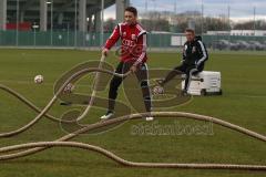 FC Ingolstadt 04 - Neuzugang Thomas Pledl beim Zirkeltraining  -  Foto: Jürgen Meyer