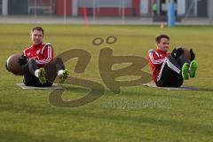 FC Ingolstadt 04 - Neuzugang Thomas Pledl  rechts beim Zirkeltraining -  Foto: Jürgen Meyer