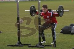 FC Ingolstadt 04 - Neuzugang Thomas Pledl  beim Zirkeltraining -  Foto: Jürgen Meyer