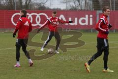 FC Ingolstadt 04 - Neuzugang Max Christiansen am Ball -  Foto: Jürgen Meyer