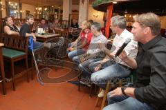 FC Ingolstadt 04 Fan-Treffen -Trainer Ralph Hasenhüttl am Mikrofon - Foto: Jürgen Meyer