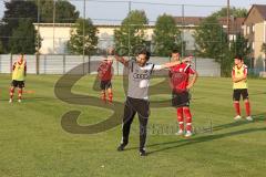 FC Ingolstadt 04 - Trainingsbeginn - U17 - Saison 2014/2015 - Ansprache von Trainer Stefan Leitl