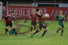 U 17 - Bayernliga - FC Ingolstadt 04 - FC Augsburg - 0:5 - Daniel Weber stoppt den Ball mit der Brust