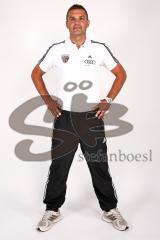 Regionalliga Bayern - FC Ingolstadt 04 II - Saison 2014/2015 - Fototermin - Portrait Mannschaftsfoto Team - Cheftrainer Tommy Stipic