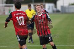 Regionalliga Bayern - FC Ingolstadt 04 II - FC Eintracht Bamberg - Alleingang rechts Stefan Müller (10) trifft zum 2:0 Tor, Jubel mit Samuel Riegger (17)