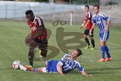 Regionalliga Bayern - FC Ingolstadt 04 II - FV Illertissen - links Aloy Ihenacho wird von den Beinen geholt