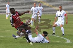 Regionalliga Bayern - FC Ingolstadt 04 II - FC Eintracht Bamberg - links Aloy Ihenacho (11) im Zweikampf