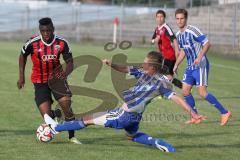 Regionalliga Bayern - FC Ingolstadt 04 II - FV Illertissen - links Aloy Ihenacho wird von den Beinen geholt