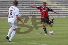 Regionalliga Bayern - FC Ingolstadt 04 II - FC Eintracht Bamberg - Andreas Buchner (16) trifft durch einen Freistoß zum 1:0 Tor Jubel mit Michael Denz (5)  und links Samuel Riegger (17)