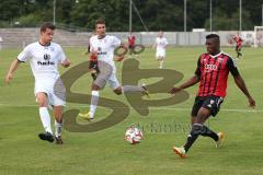 Regionalliga Bayern - FC Ingolstadt 04 II - FC Eintracht Bamberg - Aloy Ihenacho (11) läuft auf das Tor