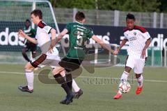 FCI - U16 gegen Auswahl U17 buntkicktgut - Noah Lambaya weiss rechts FCI - Foto: Jürgen Meyer