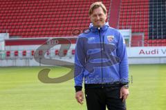 1. Bundesliga - Fußball - FC Ingolstadt 04 - Fototermin - Portraits - Cheftrainer Ralph Hasenhüttl (FCI)