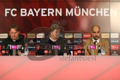 1. Bundesliga - Fußball - FCBayern - FC Ingolstadt 04 - Pressekonferenz, Cheftrainer Ralph Hasenhüttl (FCI) und Cheftrainer Josep Pep Guardiola (Bayern)