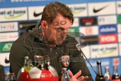 1. Bundesliga - Fußball - Hertha BSC  Berlin - FC Ingolstadt 04 - Pressekonferenz nach dem Spiel Cheftrainer Ralph Hasenhüttl (FCI) verärgert