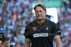 1. Bundesliga - Fußball - FC Augsburg - FC Ingolstadt 04 - Cheftrainer Ralph Hasenhüttl (FCI) vor dem Spiel