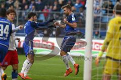 1. Bundesliga - Fußball - Hamburger SV - FC Ingolstadt 04 - Tor Ausgleich für Ingolstadt durch Lukas Hinterseer (16, FCI)  Jubel mit Mathew Leckie (7, FCI)